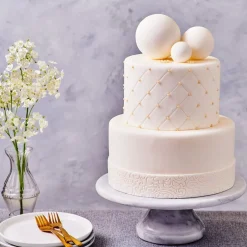 Leivontamassat Ja Elintarvikekynät|Muut Juhlatarvikkeet>Confetti Oy, Moukarikuja 4 C 1, 4300 TUUSULA, www.confetti.fi FunCakes kuorrutusmassa, valkoinen 500 g