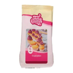Leivontamassat Ja Elintarvikekynät|Muut Juhlatarvikkeet>Confetti Oy, Moukarikuja 4 C 1, 4300 TUUSULA, www.confetti.fi FunCakes leivontamix, muffinit