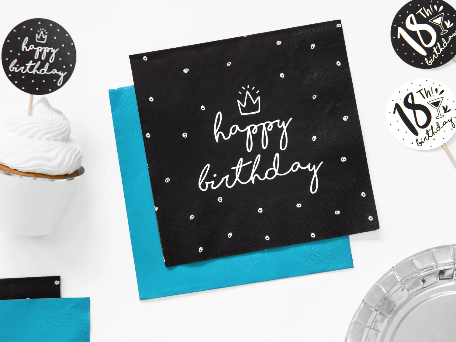 Syntymäpäivät|Syntymäpäivät>PartyDeco sp. z o.o. sp. k., ul. Kolumba 1, 70-035 Szczecin, www.partydeco.com Happy Birthday musta suuri lautasliina 20 kpl/pkt