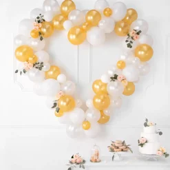 Ystävänpäivä>PartyDeco sp. z o.o. sp. k., ul. Kolumba 1, 70-035 Szczecin, www.partydeco.com Ilmapallokaari sydän valkoinen, 160 cm
