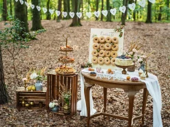 Muut Ripustettavat Koristeet|Viiri- Ja Kirjainnauhat>PartyDeco sp. z o.o. sp. k., ul. Kolumba 1, 70-035 Szczecin, www.partydeco.com Köynnöskoriste sydän valkoinen 1,8 m