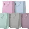 Lahjapaketointi|Muut Juhlatarvikkeet>PAW Sp. z o.o., Nektarowa 9, 62-002 Suchy Las, www.paw.pl Lahjakassi premium M 20 x 25 x 10 cm värilajitelma