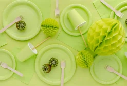 Pääsiäinen|Lautaset><noscript><img width=