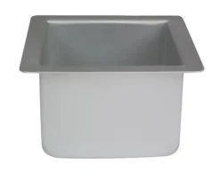 Kakku- Ja Leivosvuoat|Muut Juhlatarvikkeet>Confetti Oy, Moukarikuja 4 C 1, 4300 TUUSULA, www.confetti.fi PME neliö kakkuvuoka, 15 cm